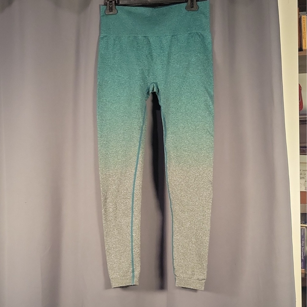 CVG Women's Teal Gray Ombré High Waist Ankle Leggings M